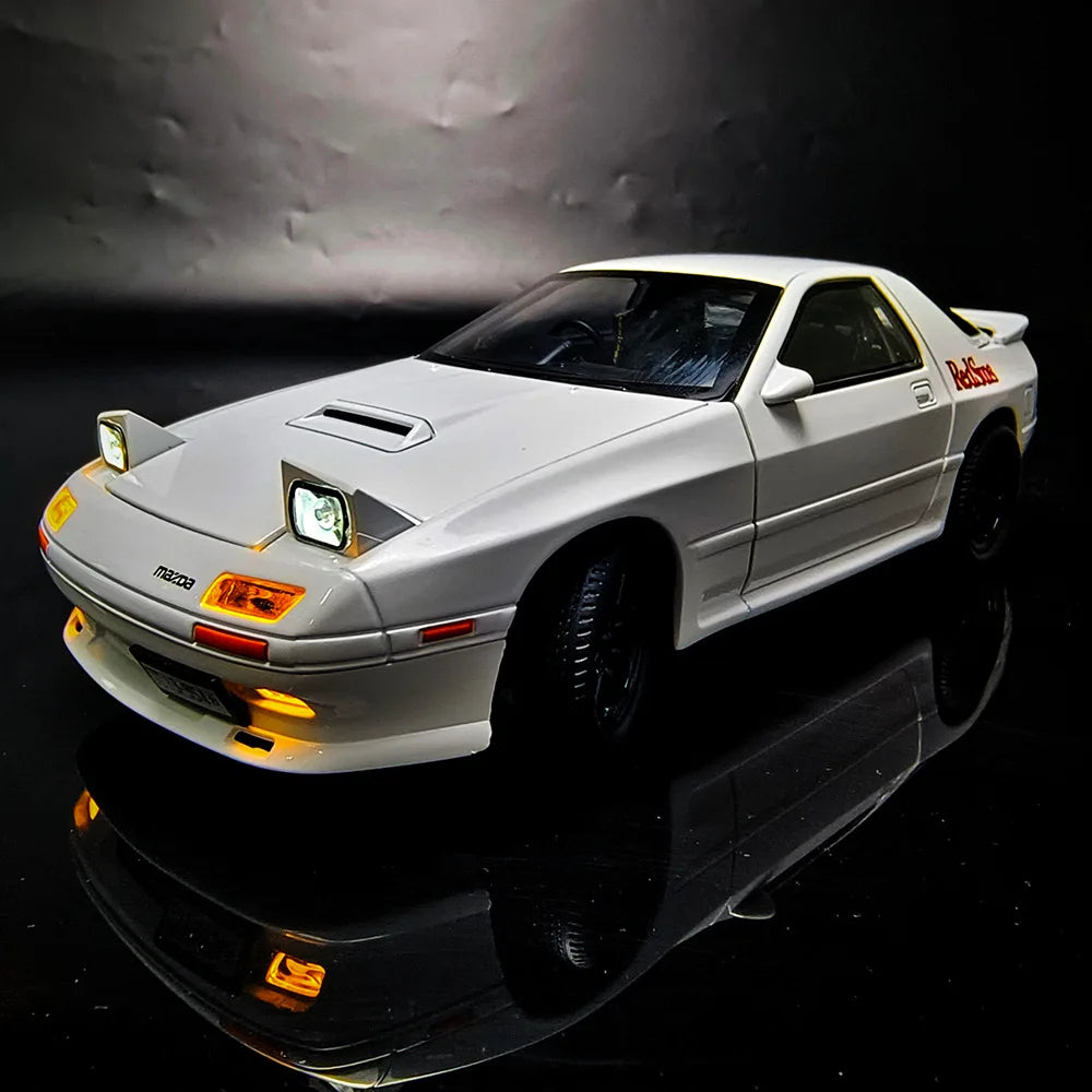 1:24 INITIAL D Mazda RX7 Die Cast