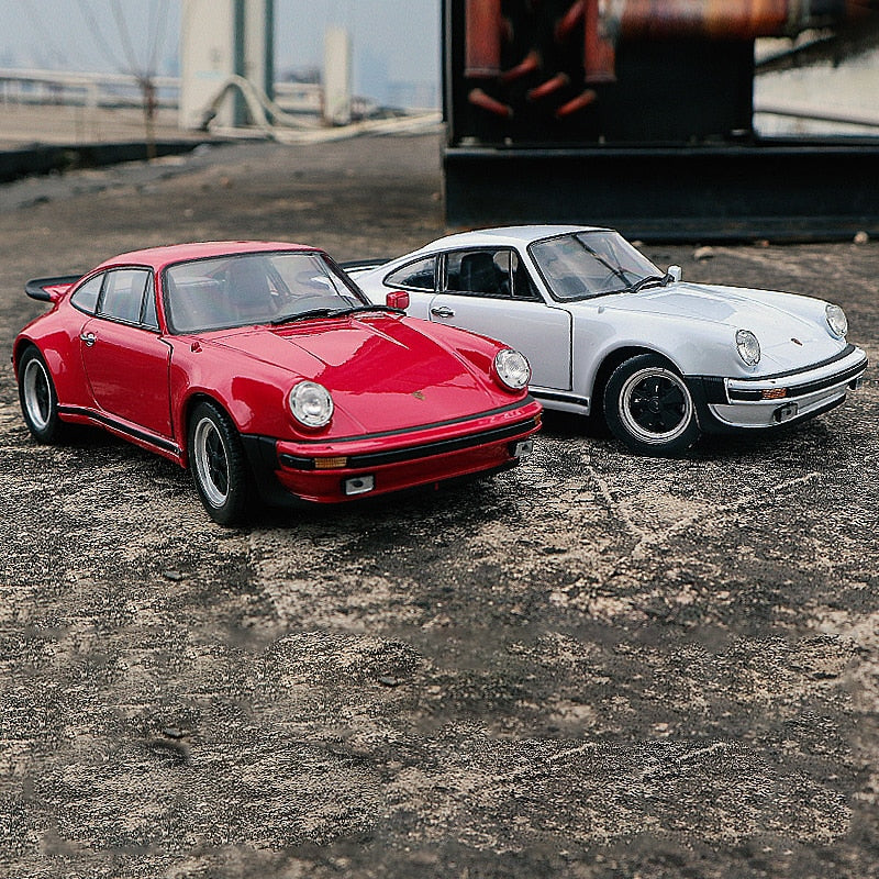 1:24 Porsche 911 Turbo 3.0 1974 Car Model Die Cast