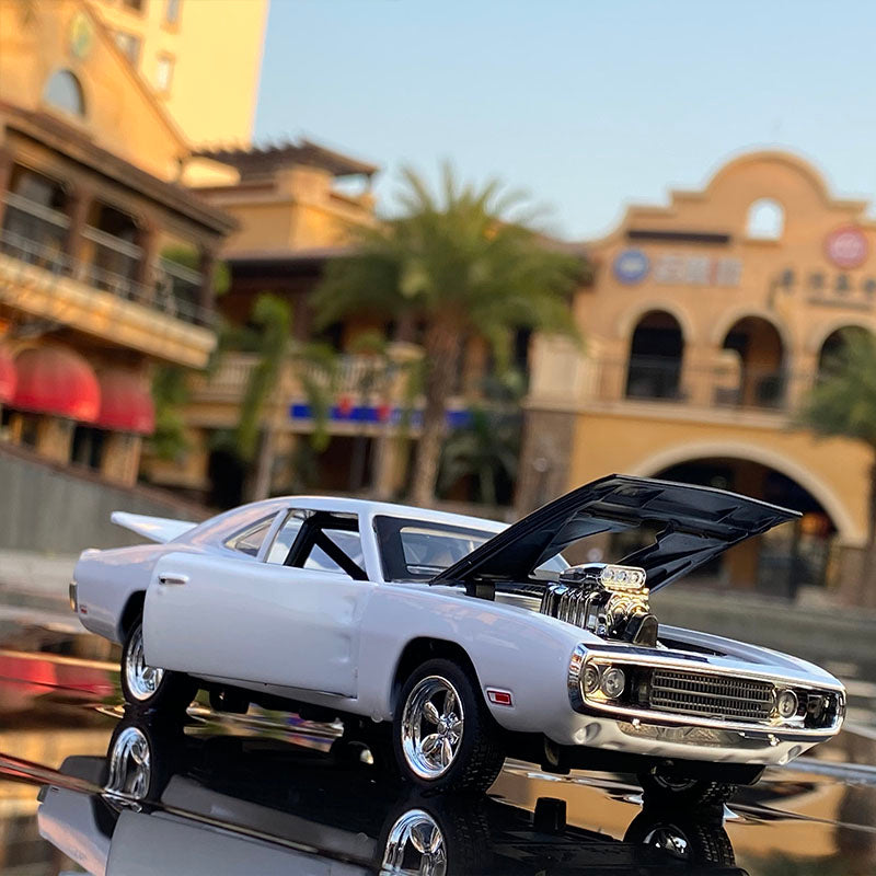 1:32 Dodge Charger Die Cast