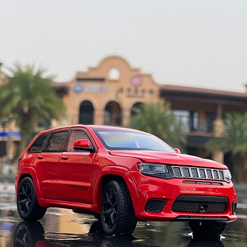 1:32 Jeep Grand Cherokee Die Cast