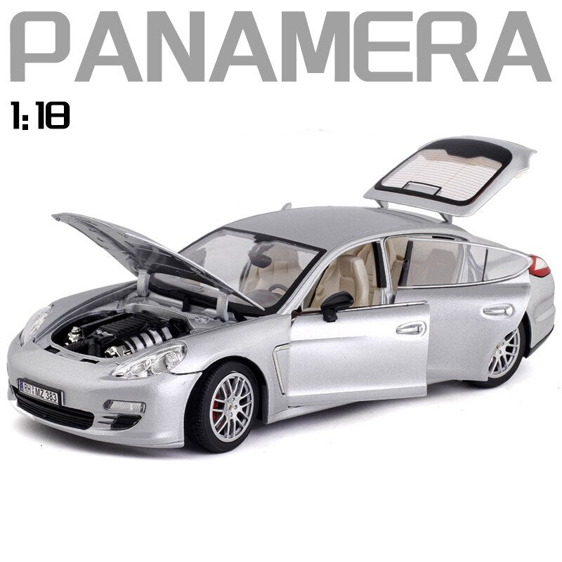 1:18 Porsche Panamera Coupe Die Casts