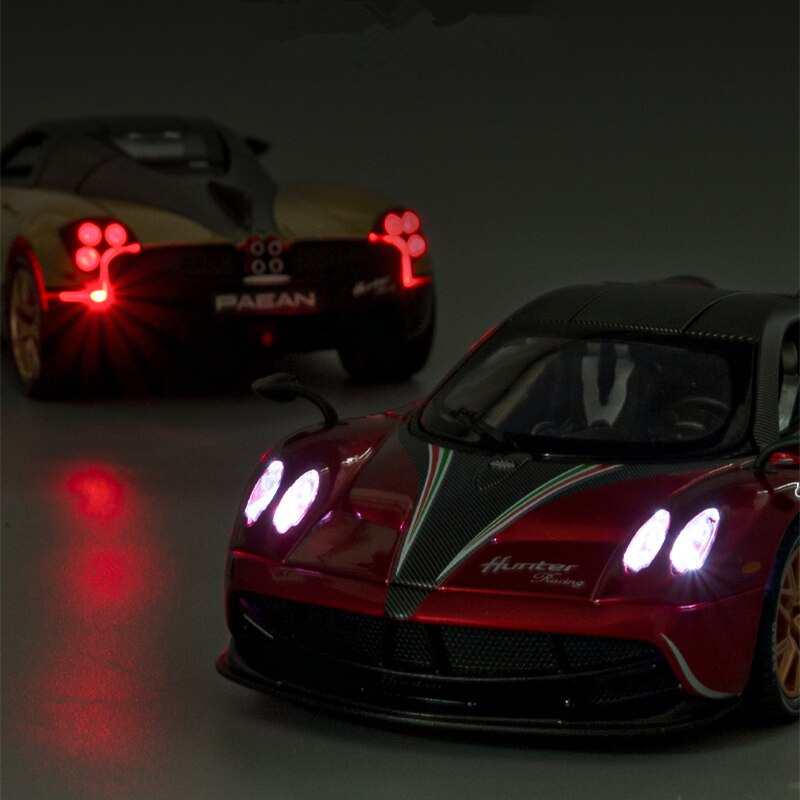 1:24 Pagani Huayra Dinastia Die Cast