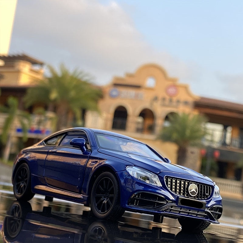 1:32 C63S Coupe  Die Cast