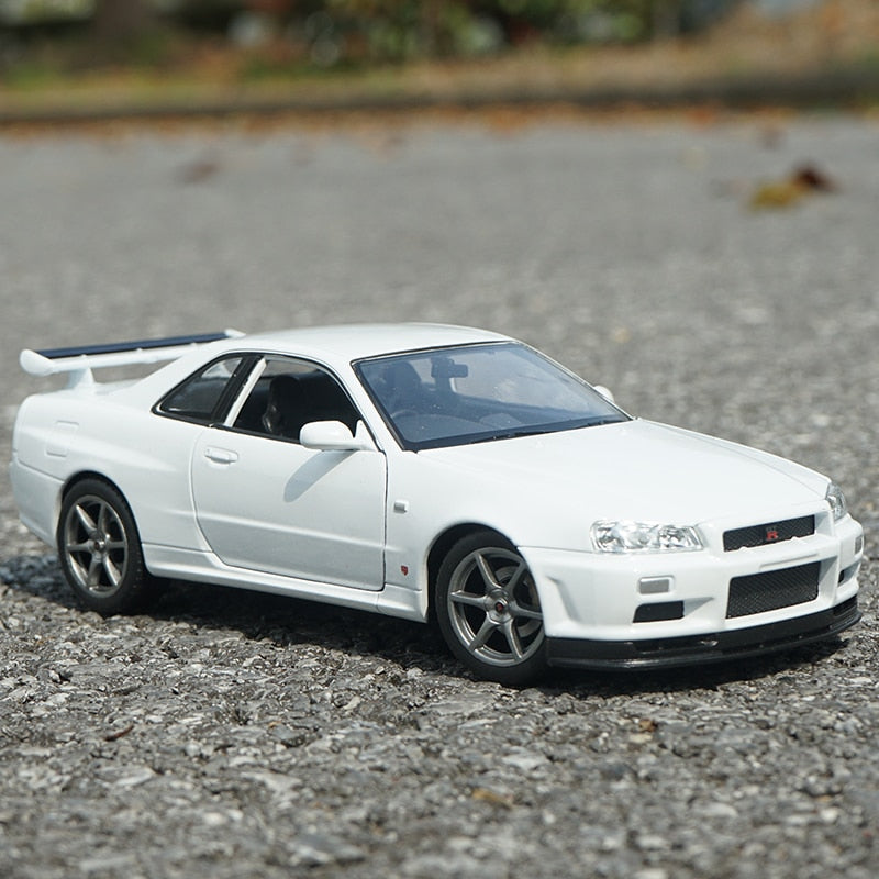 1:24 Nissan Skyline GTR R34 Die Cast