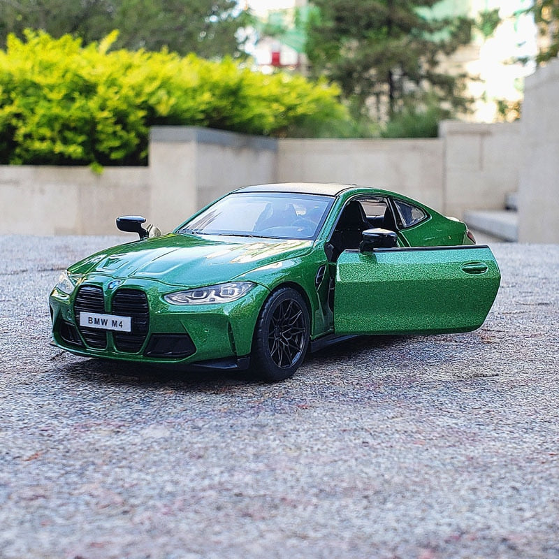 1:32 BMW M4 IM G82 Die Cast Car