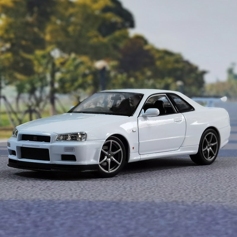 1:24 Nissan Skyline GTR R34 Die Cast