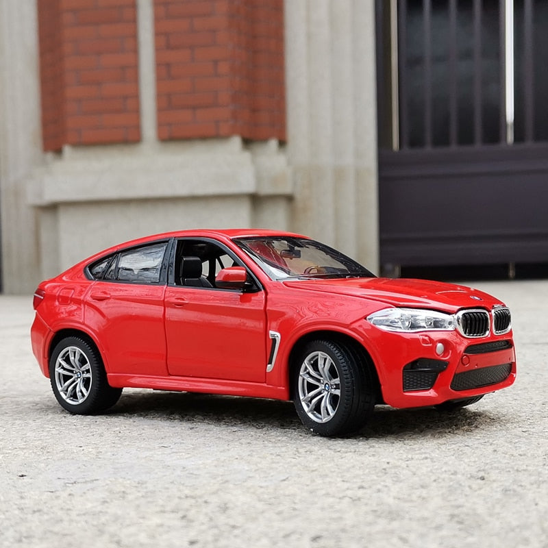 1:24 BMW X6M X6 SUV Die Cast