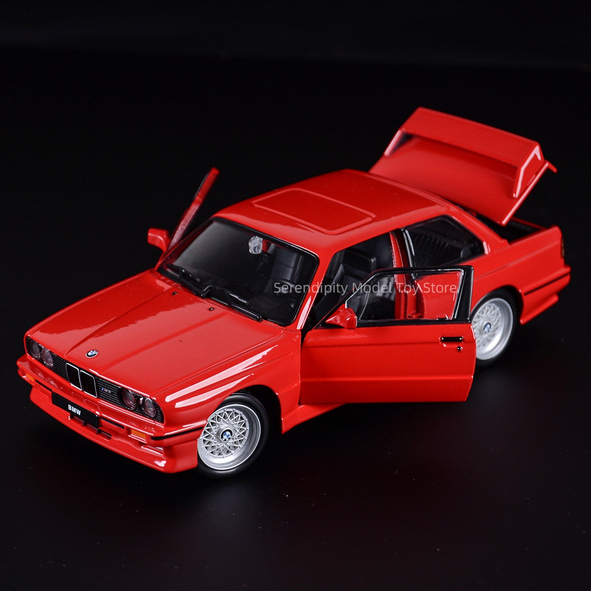 1:24 BMW M3 (E30) 1988 Die Cast