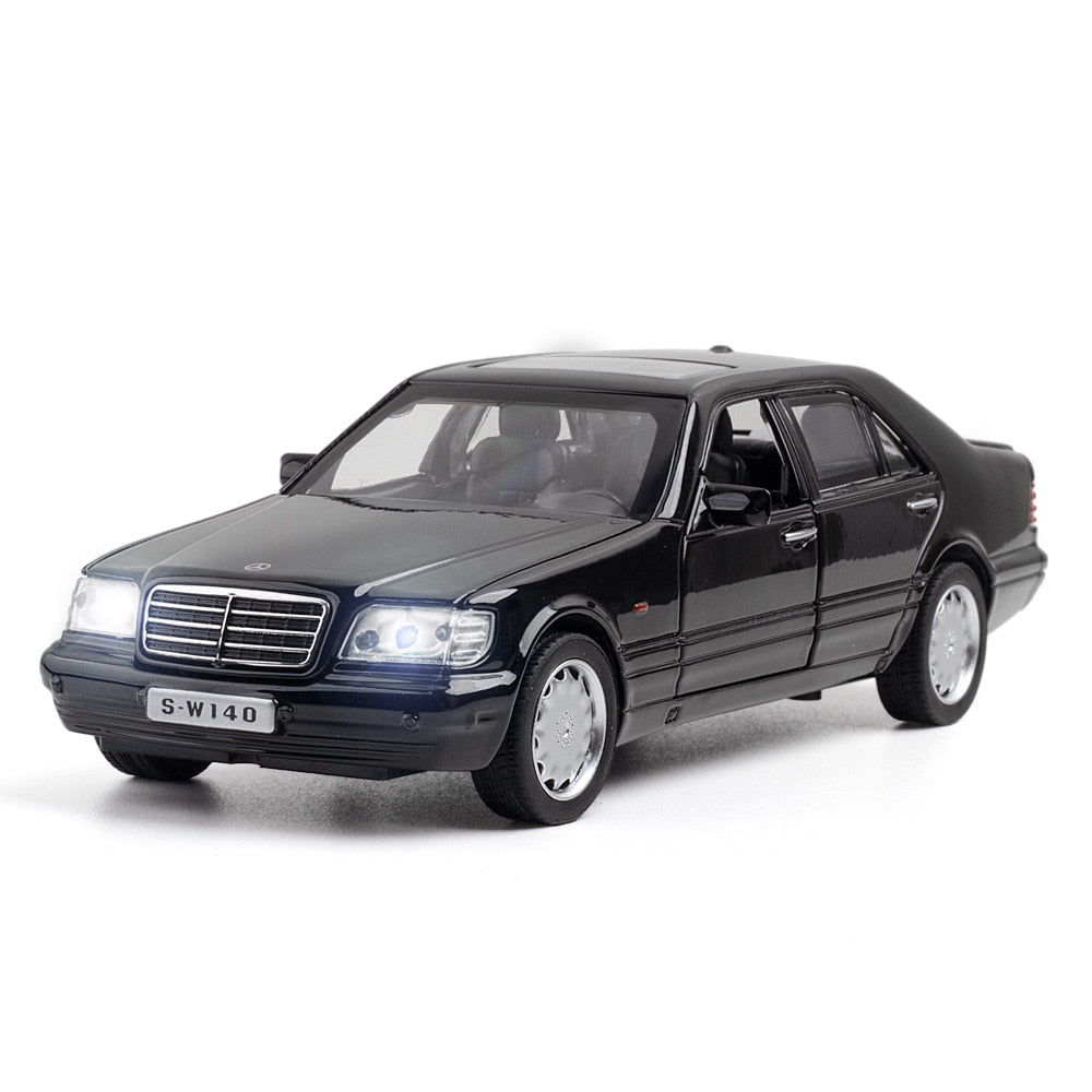 1:32 Mercedes Benz S W140 Die Cast