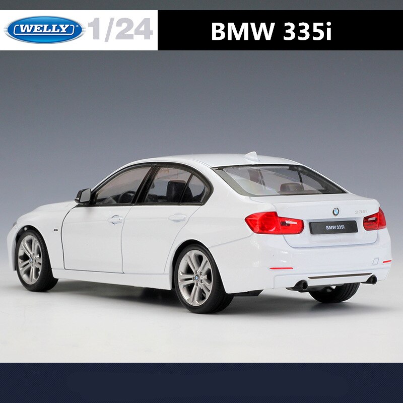 1:24 BMW 3 Series 335i Die Cast