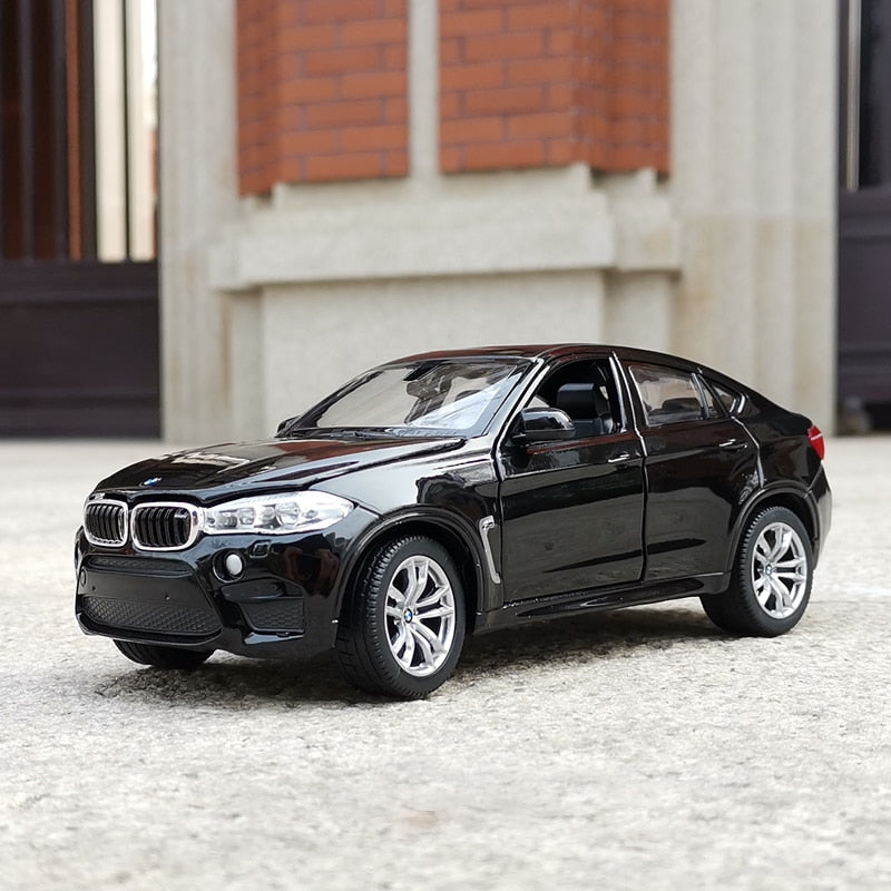 1:24 BMW X6M X6 SUV Die Cast