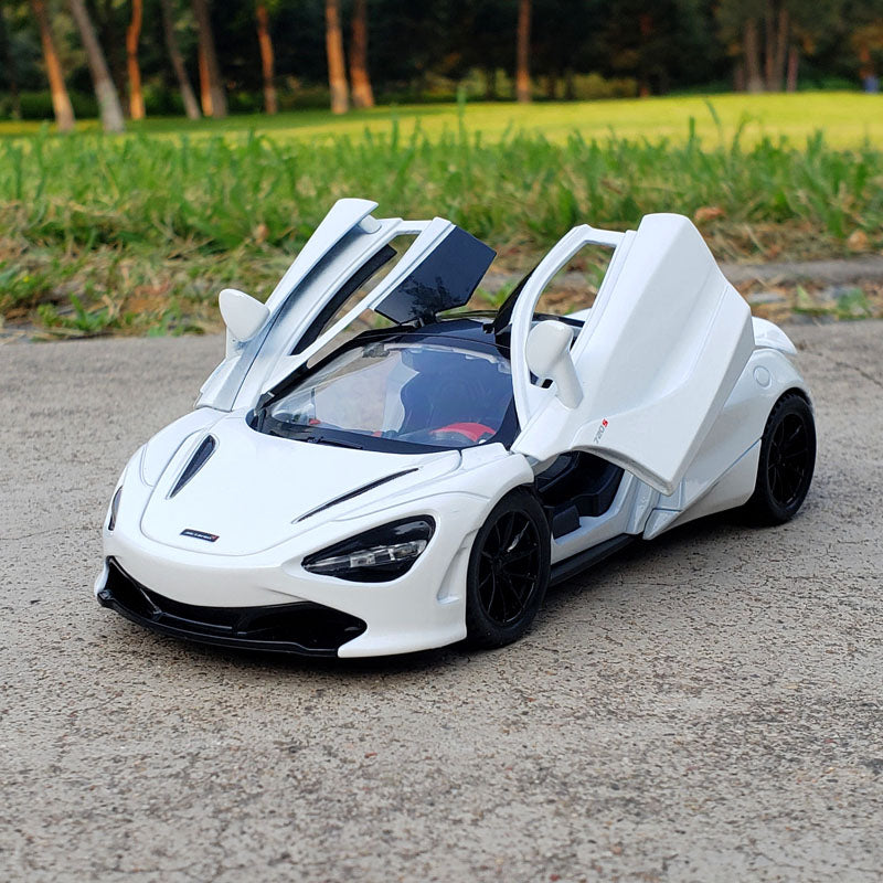 1:32 McLaren 720S Spider Die Cast